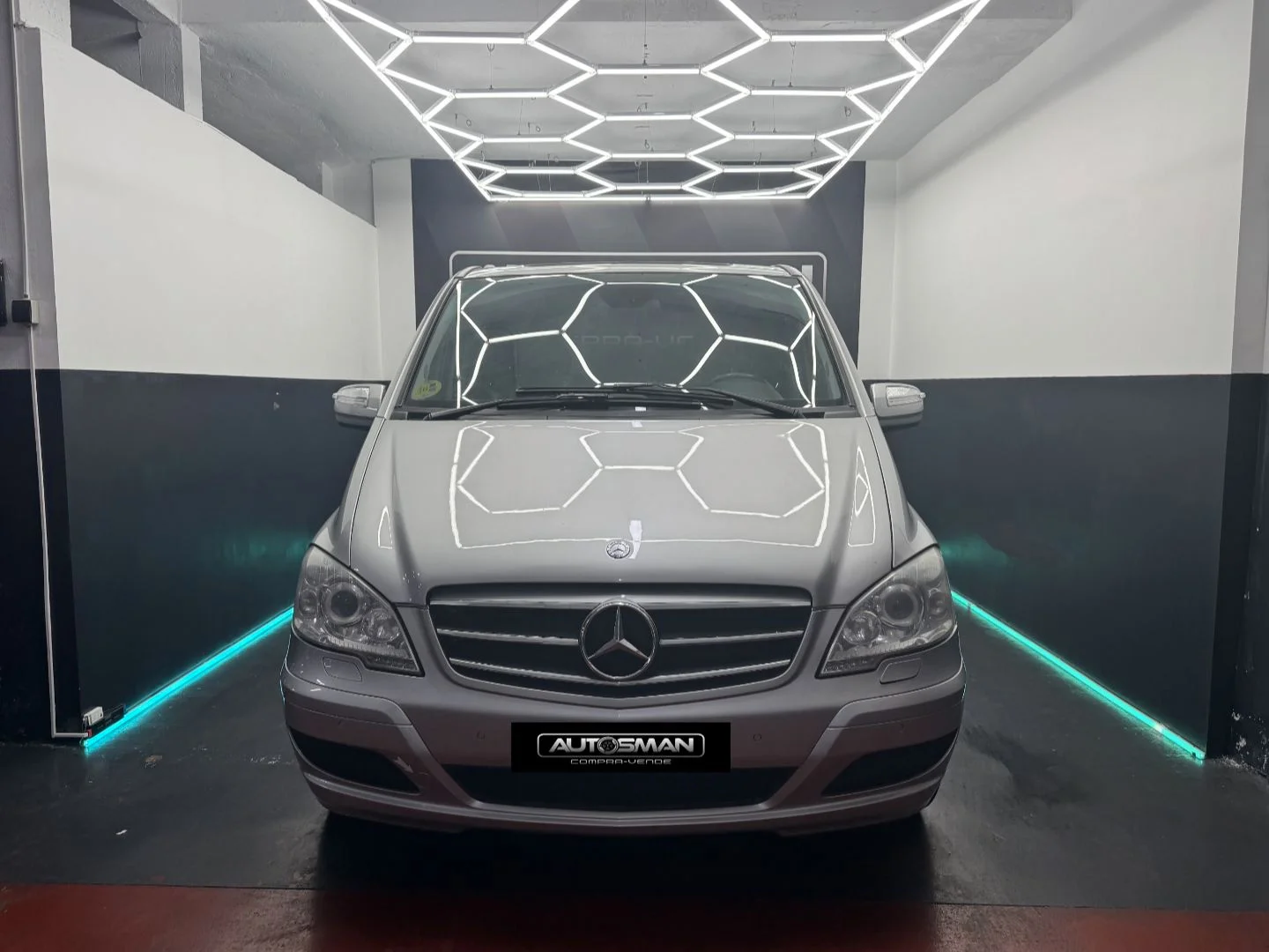 MERCEDES-BENZ Viano 3.0 CDI Trend Larga 2011 Diésel Gris - Interior